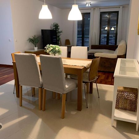 San Bernardo Family Apartment Sevilla Eksteriør billede
