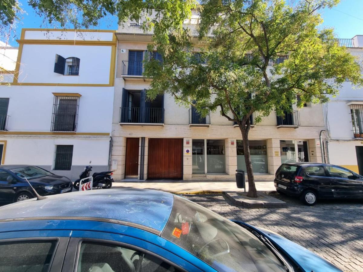 San Bernardo Family Apartment Sevilla Eksteriør billede
