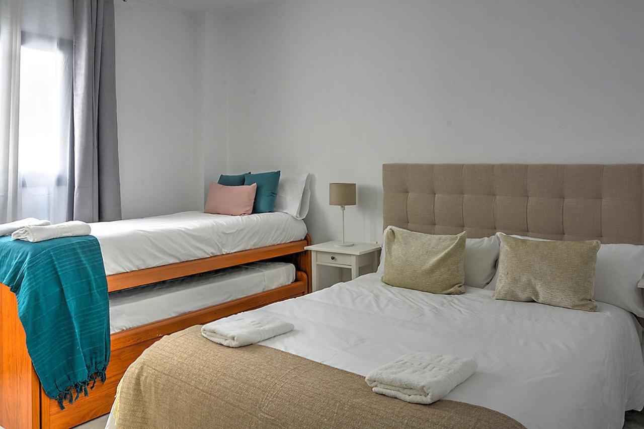 San Bernardo Family Apartment Sevilla Eksteriør billede