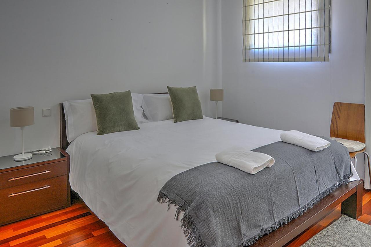 San Bernardo Family Apartment Sevilla Eksteriør billede