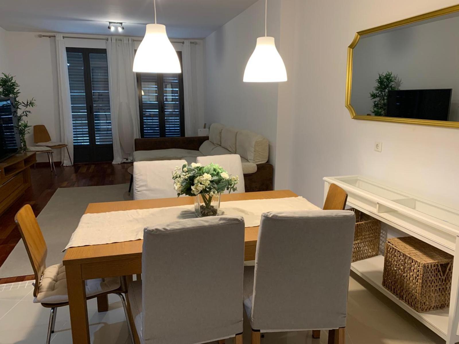 San Bernardo Family Apartment Sevilla Eksteriør billede